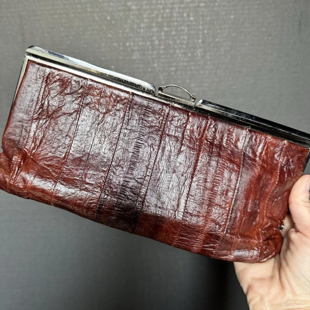 Vintage Genuine EEL SKIN Brown Kiss Lock Clutch Purse